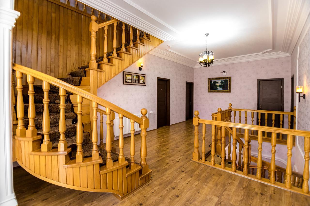 Elia Palace Hotel Tbilisi Eksteriør bilde