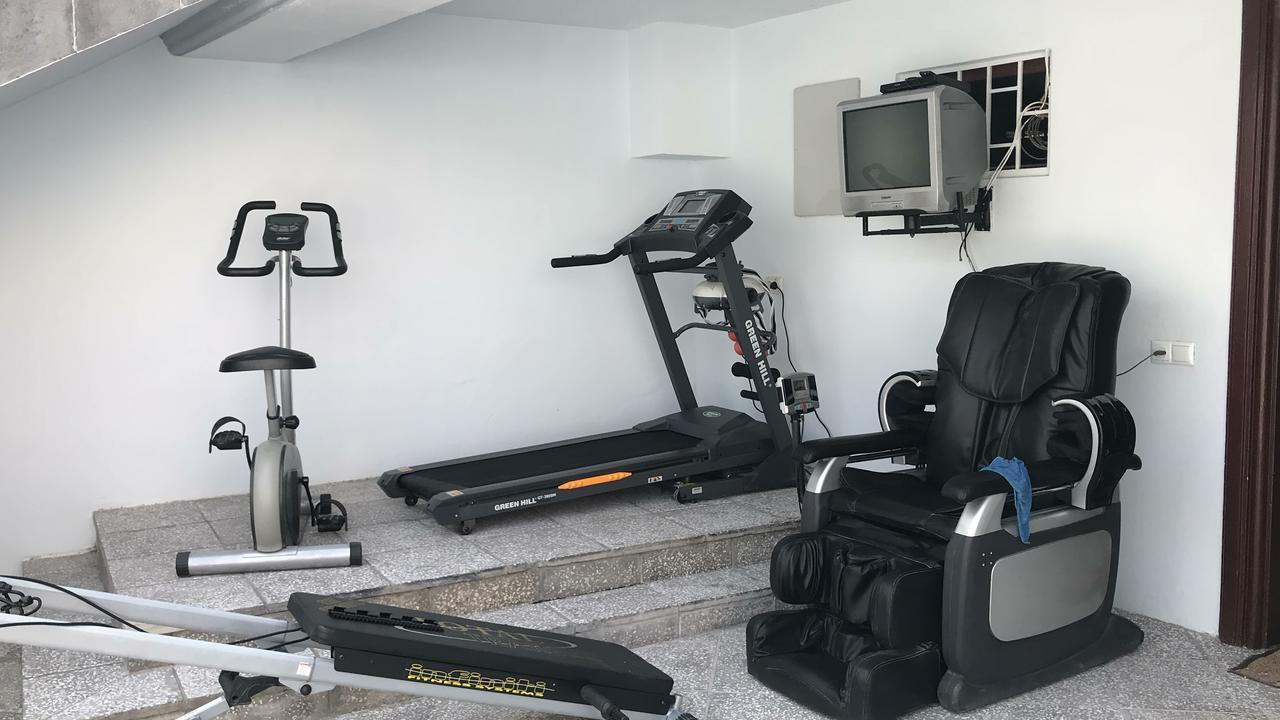 Elia Palace Hotel Tbilisi Eksteriør bilde