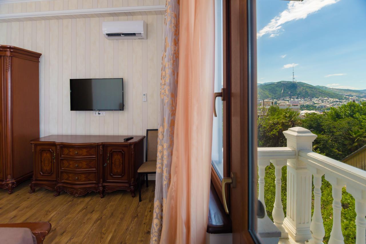 Elia Palace Hotel Tbilisi Eksteriør bilde