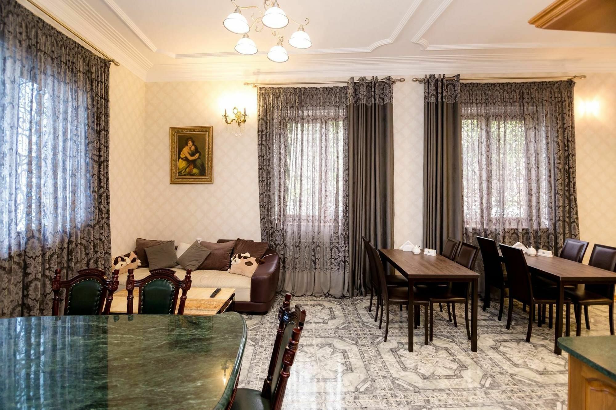 Elia Palace Hotel Tbilisi Eksteriør bilde