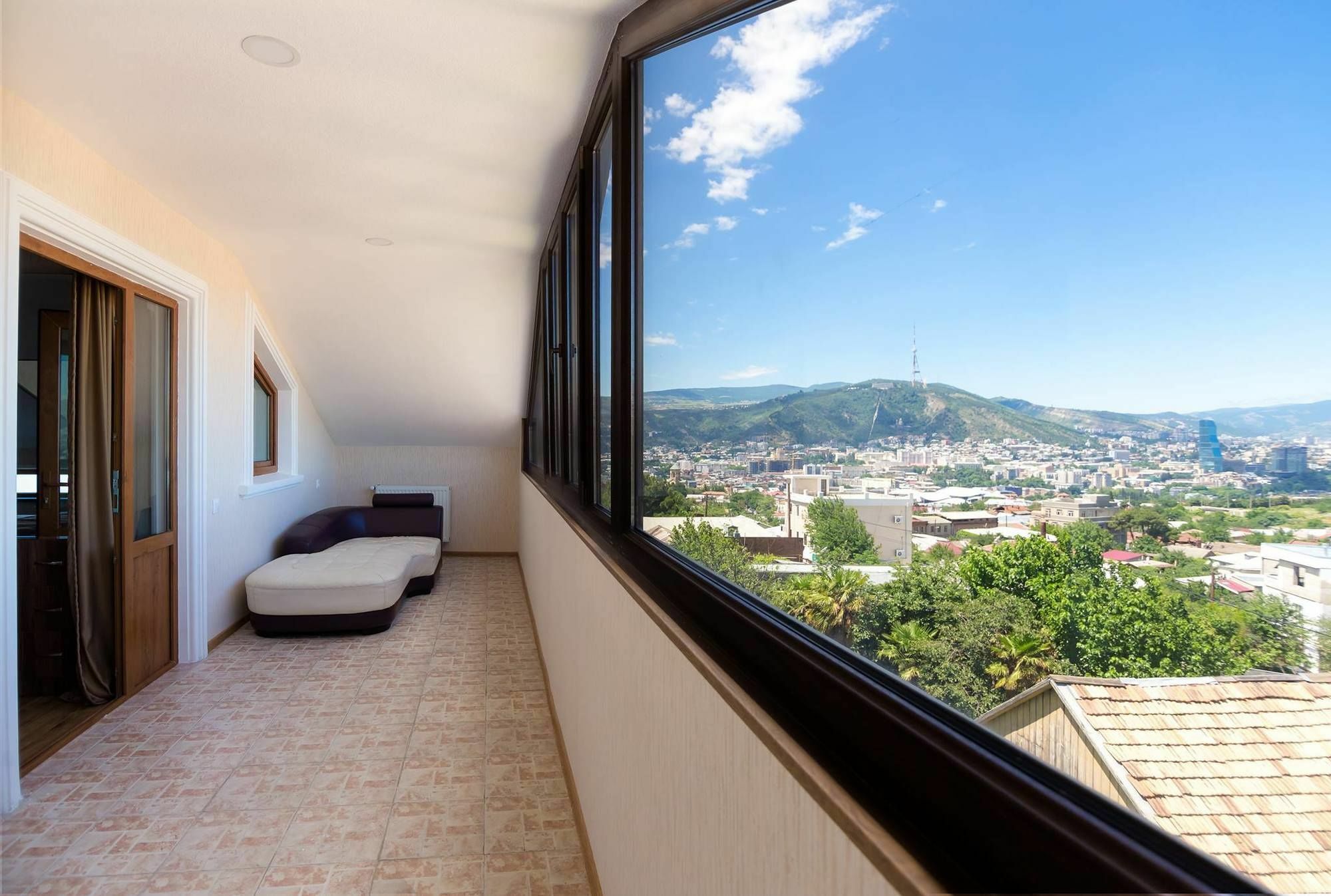 Elia Palace Hotel Tbilisi Eksteriør bilde