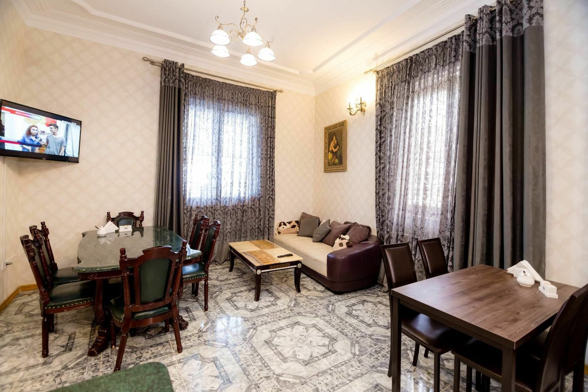 Elia Palace Hotel Tbilisi Eksteriør bilde