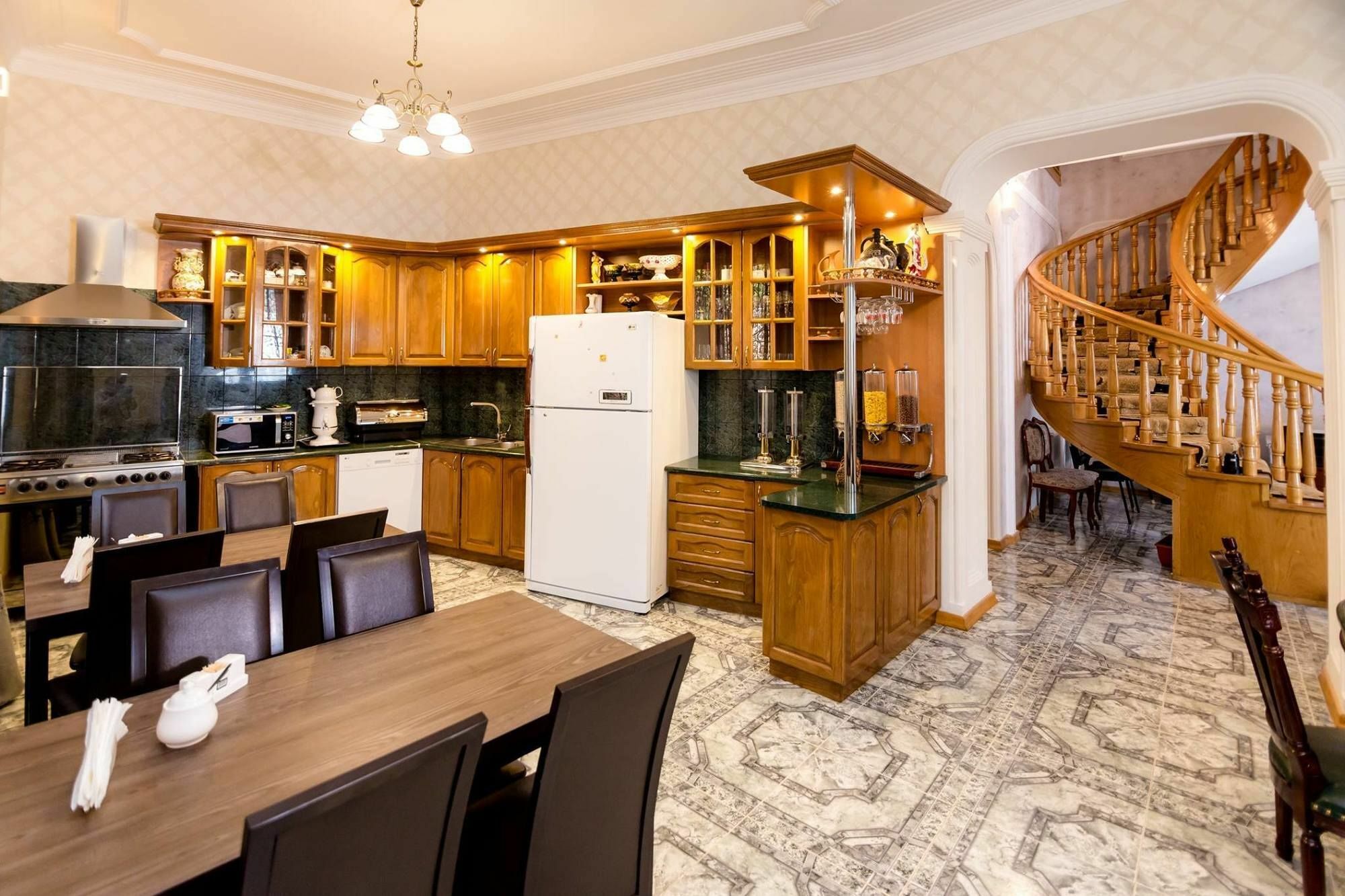 Elia Palace Hotel Tbilisi Eksteriør bilde
